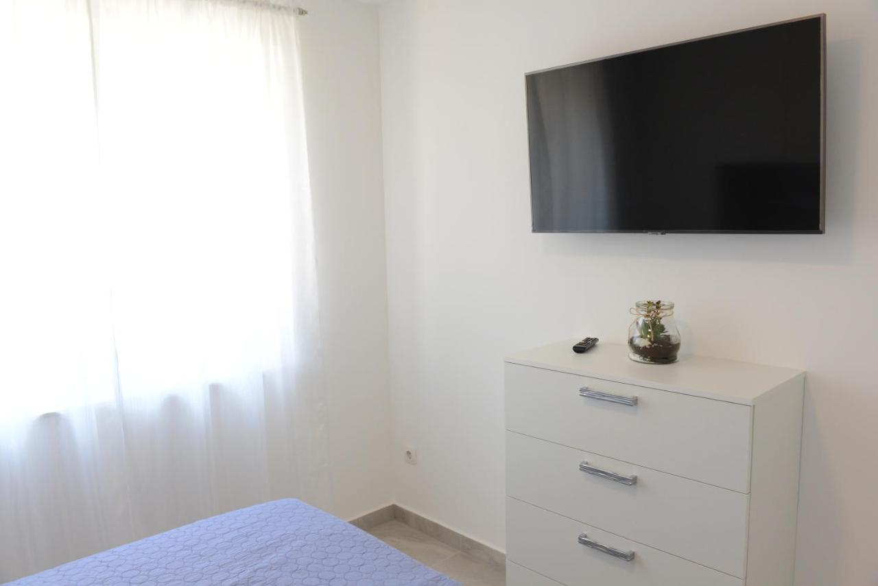 Apartman Milena Solin Exterior foto