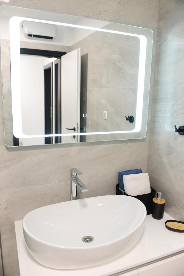 Apartman Milena Solin Exterior foto